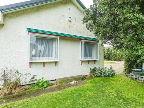 98 Peat Avenue, Kai Iwi