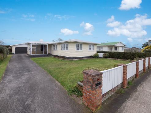 76 Waihi Road, Hawera