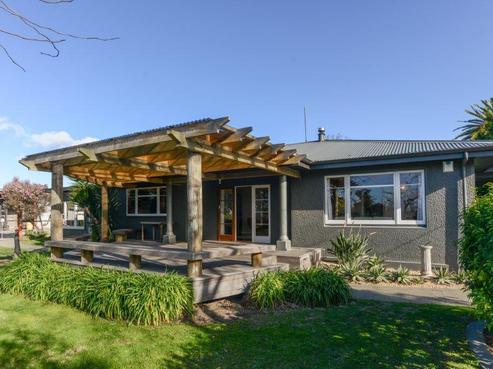 85 Thompson Road, Twyford