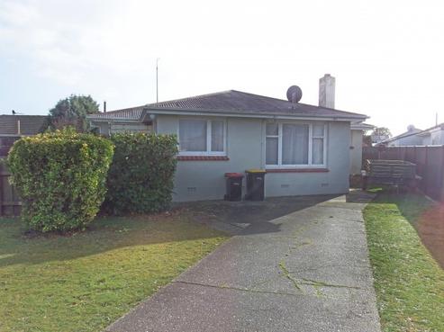 320 Saint Andrew Street, Glengarry