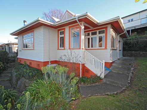 12 Harvey Road, Napier Hill