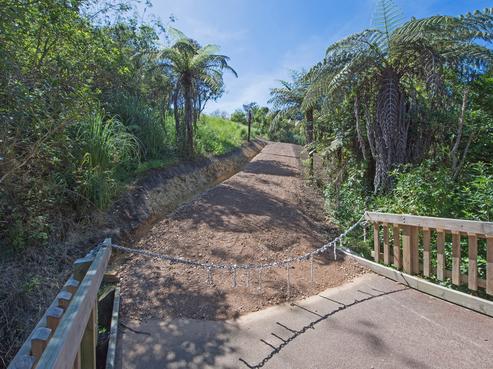 101 Ocean View Road, Oneroa