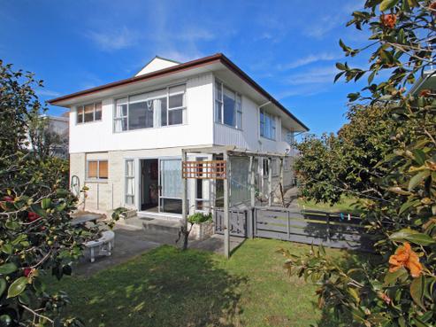 122 Thompson Road, Napier Hill