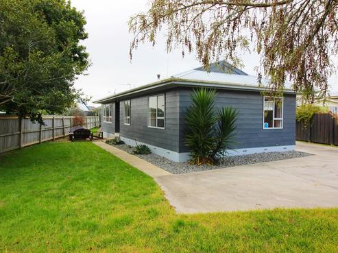 96 Coleridge Street, Leamington