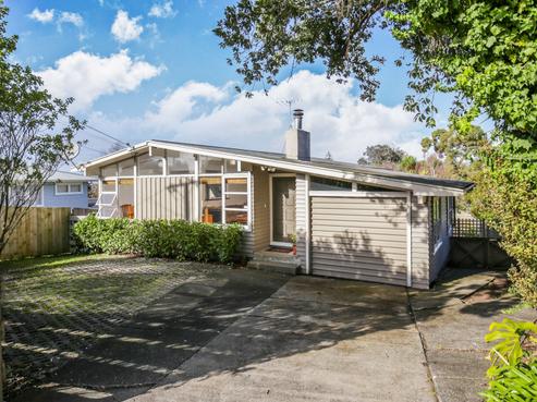 182 Golf Road, Titirangi