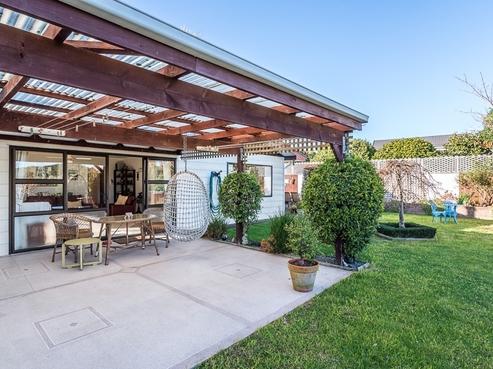 32 He Awa Crescent, Waikanae