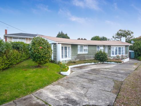 9 Scanlen Terrace, Kelston