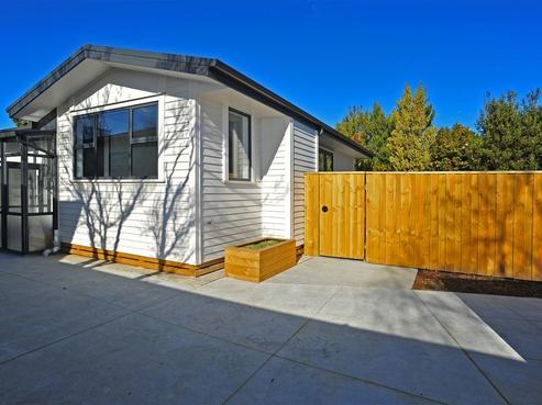 1/146 Hills Road, Edgeware