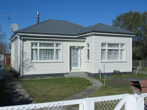 36 Chalmers Avenue, Hampstead