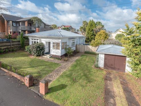 2 Wellington Street, Hamilton East