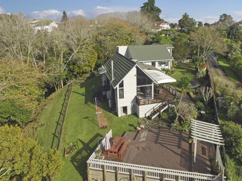 273 Point View Drive, Shamrock Park