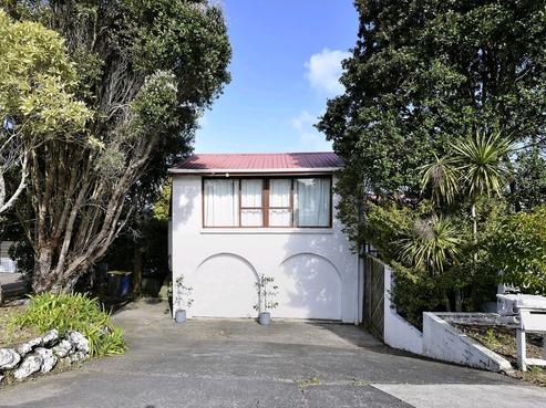 214 Golf Road, Titirangi