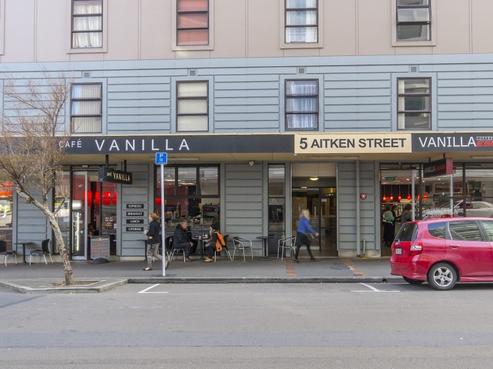 816/5 Aitken Street, Thorndon