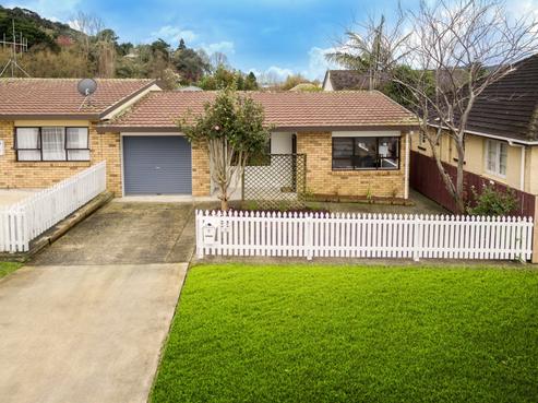 2/300 Western Hills Drive, Avenues