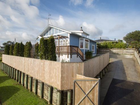 3 Lasque Place, Glen Eden