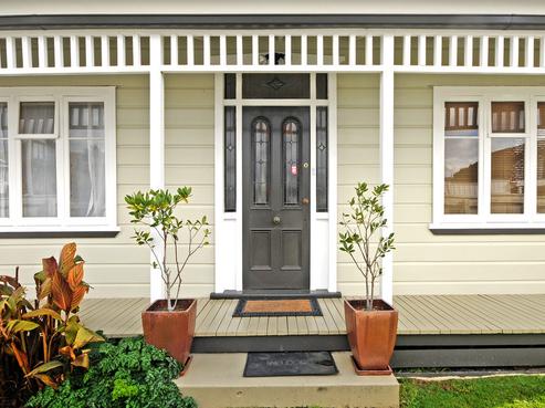 124A Epuni Street, Epuni