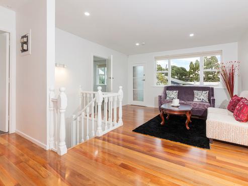 2/42 Campbell Road, Onehunga