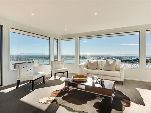 269 Cannon Hill Crescent, Mount Pleasant