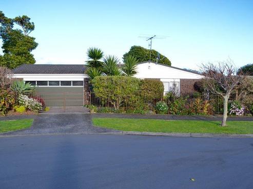 9 Aratika Crescent, Otaki