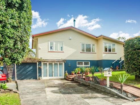12 Macnay Way, Murrays Bay