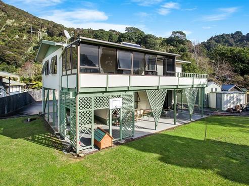92 Arawa Street, Matata