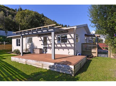 17 Clifford Avenue, Bishopdale