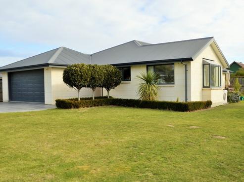 1/6 Church Street, Amberley