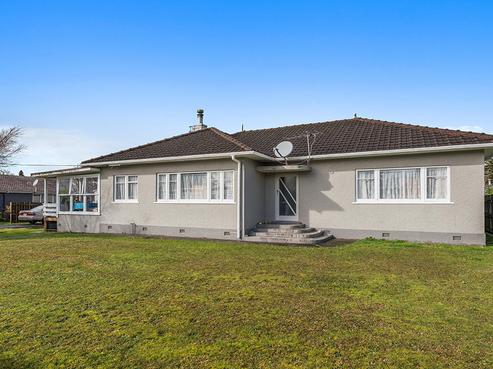12 Shirley Street, Mangakakahi