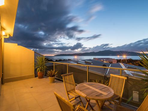 12/1 Marine Parade, Paraparaumu Beach