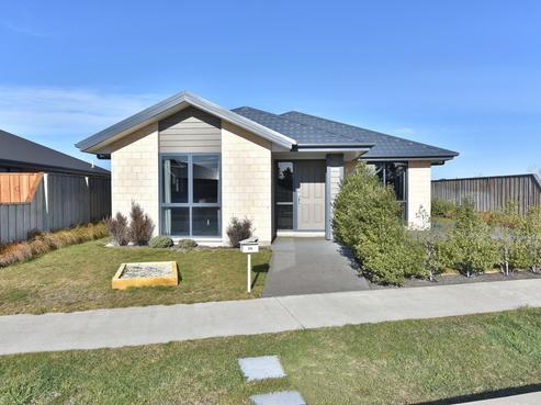 26 Kahuraki Drive, Pegasus