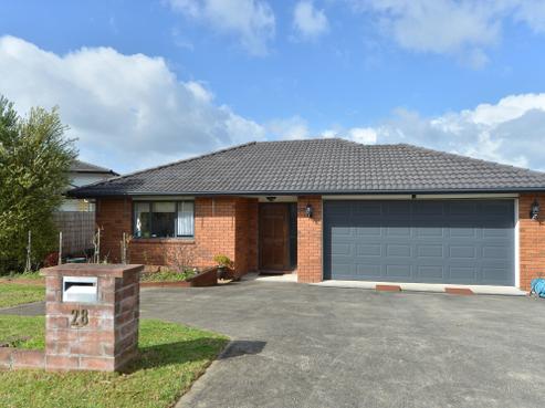 28 Pebble Beach Boulevard, Kamo