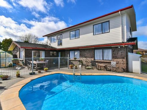 9 Brockton Avenue, Conifer Grove