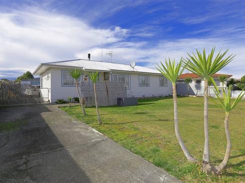 9 Merton Crescent, Pirimai