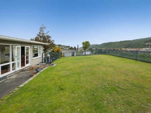 13 Manor Drive, Stokes Valley