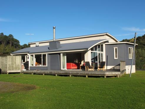 105 Opera Place, Whangapoua