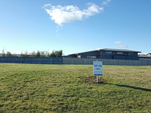 36 Victory Drive, Wharewaka