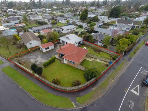 1 Greta Street, Glenview
