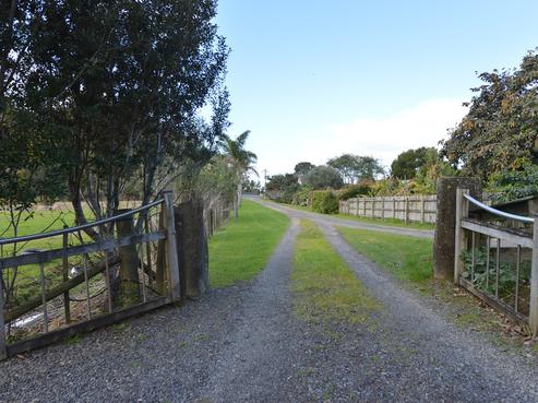 9 Matapouri Road, Ngunguru
