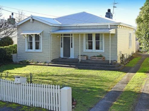 18 Devon Street, Solway
