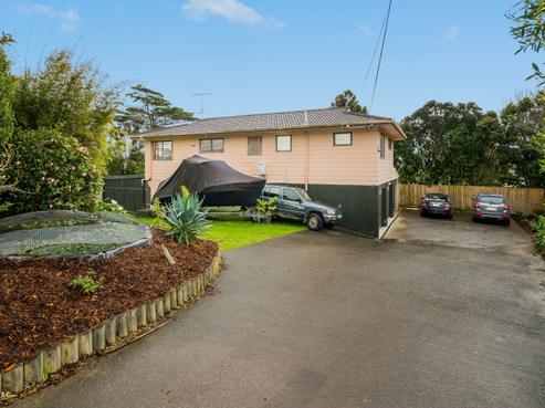 77 Carlisle Road, Torbay