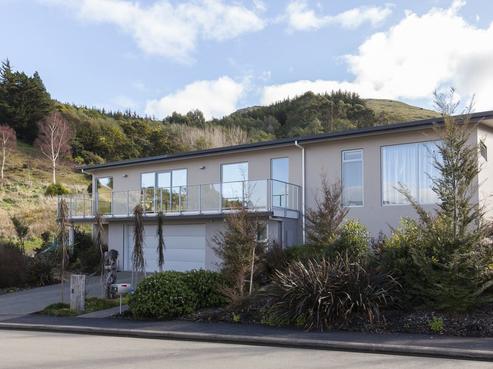 8 Mariners Cove, Cass Bay
