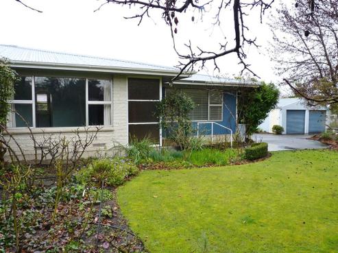 1/68 Napier Road, Havelock North
