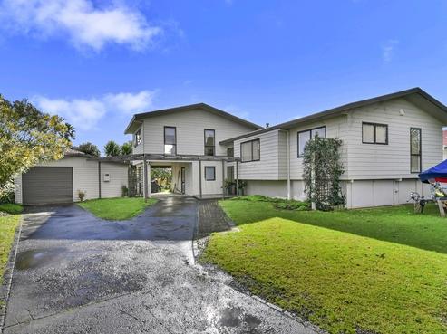 33 Taihiki Road, Clarks Beach