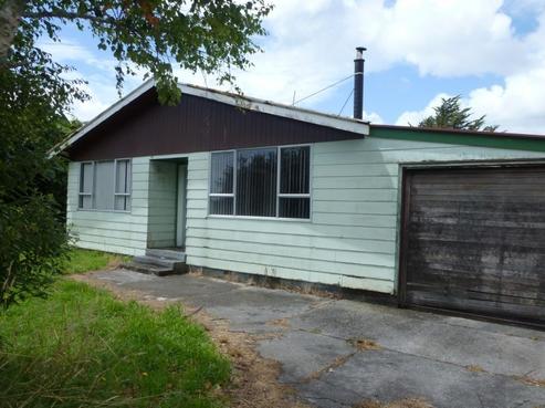 4 Golf Links Road, Kaiata