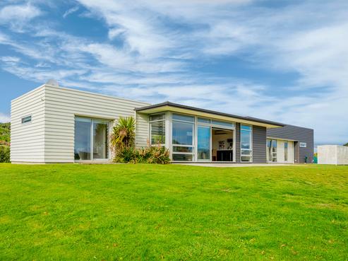47 Raukawa Road, Peka Peka