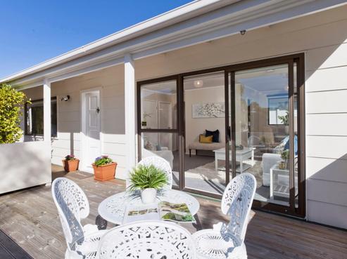 1/140 Moore Street, Howick