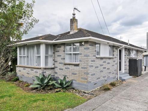 19 Halberg Crescent, Chartwell