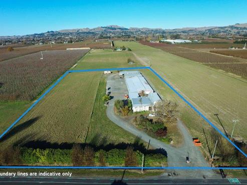 714 Norton Road, Akina