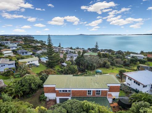 56 Craig Road, Maraetai
