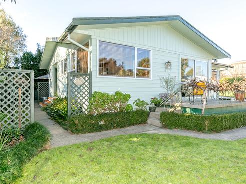 10A Houchens Road, Glenview
